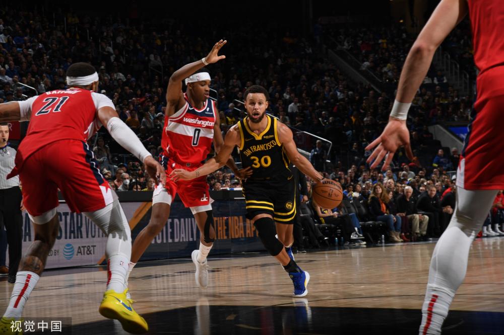 逆境中的坚 逆境中的坚